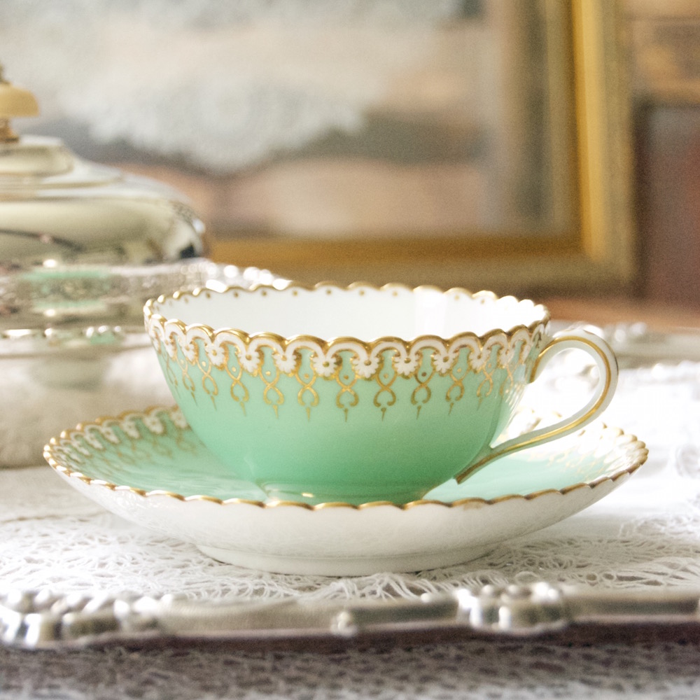 ヴィクトリア時代のエメラルドグリーンのカップ＆ソーサー